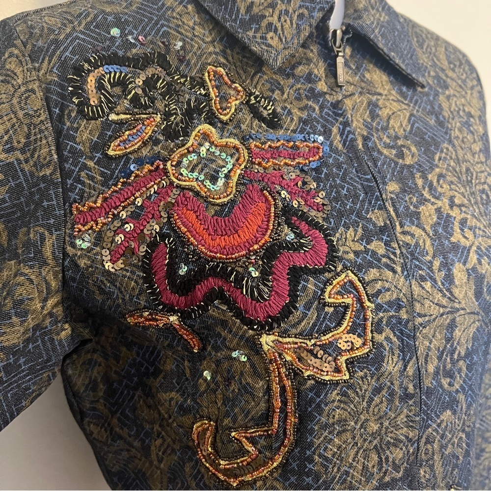 Chico’s Embroidered Jacket Beaded Floral Zip Front Size 1 medium - Picture 3 of 9